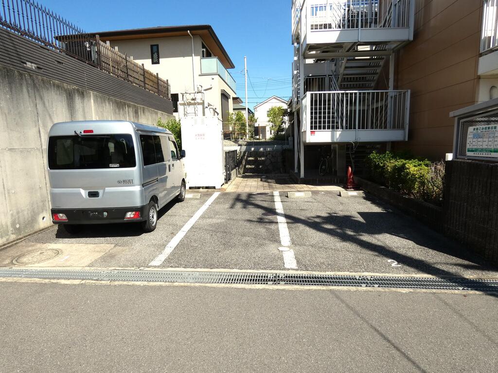 駐車場　敷地内に駐車場を完備です☆（要確認）