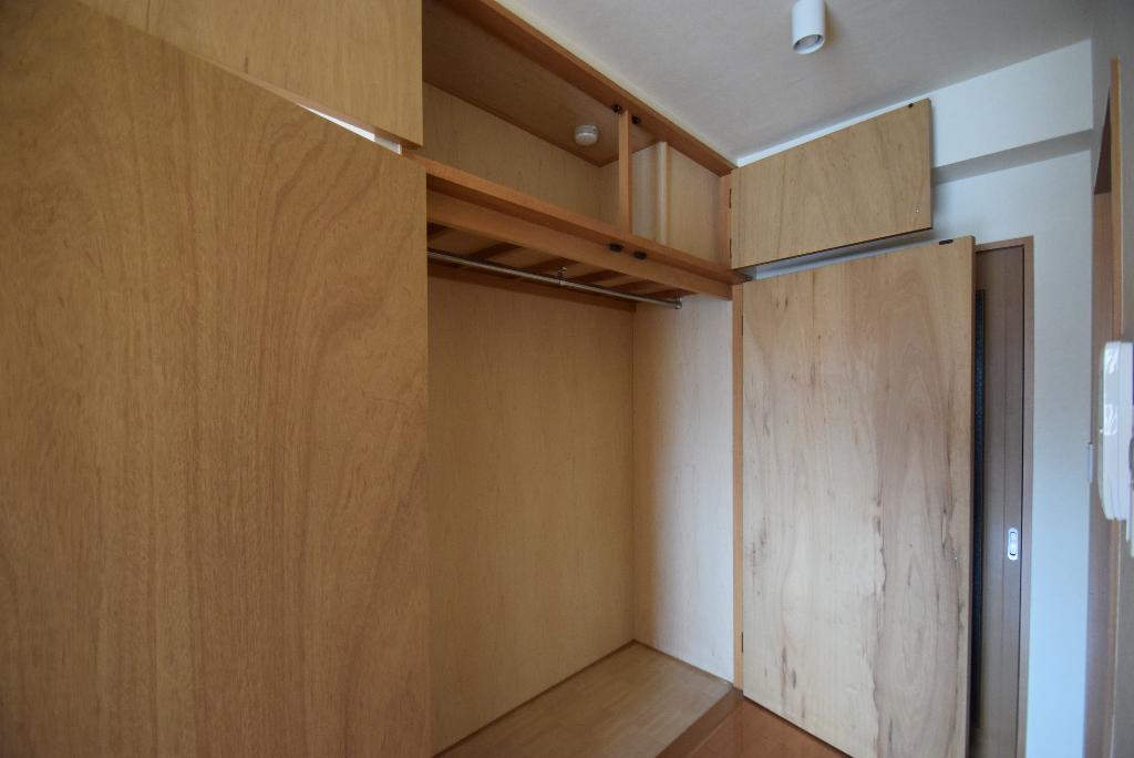 収納　クローゼット
