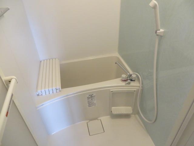 バス・シャワールーム　バスルーム