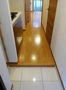 玄関　弊社は都内全域の物件をご紹介可能です！