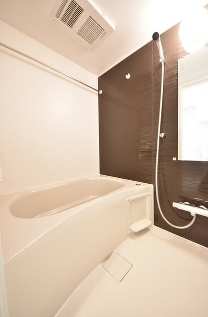 バス・シャワールーム　風呂