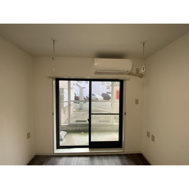 その他設備　室内物干金具