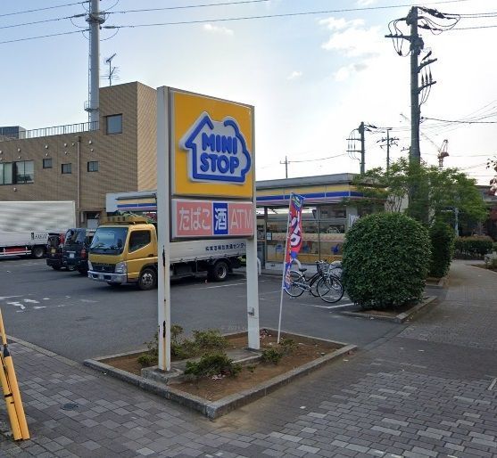 コンビニ　ミニストップ東和2丁目店（コンビニ）まで260m