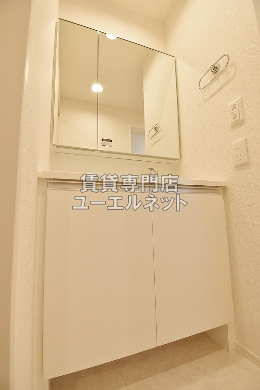 洗面設備　独立洗面台