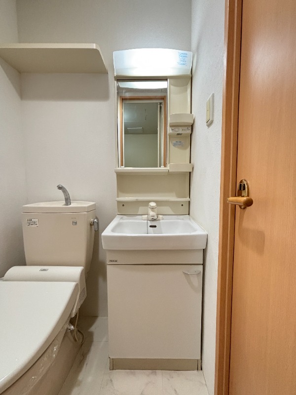 洗面設備　１３１８号室　写真