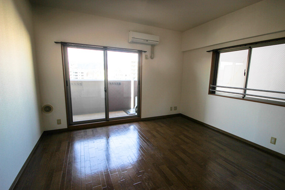 居室・リビング　※別部屋の写真です