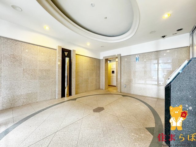 エントランス　共用部の印象も大切に