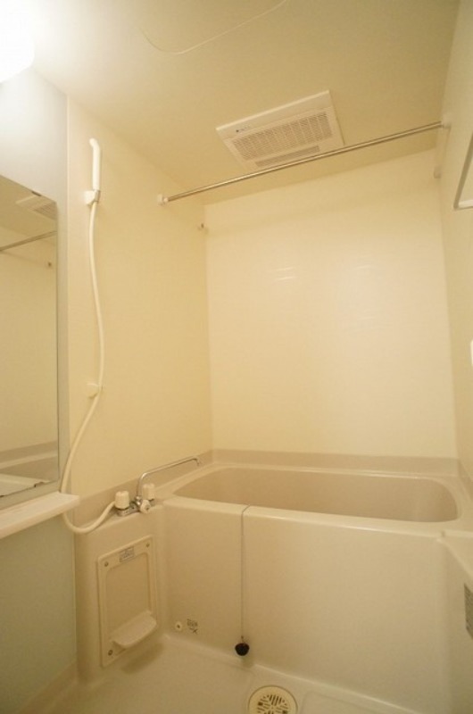 バス・シャワールーム　図面と現状に相違がある場合には現状を優先