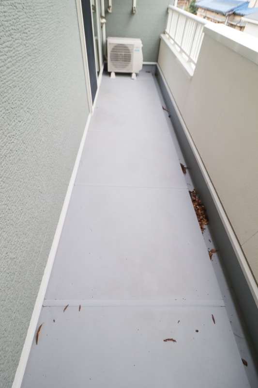 バルコニー　図面と現状に相違がある場合には現状を優先