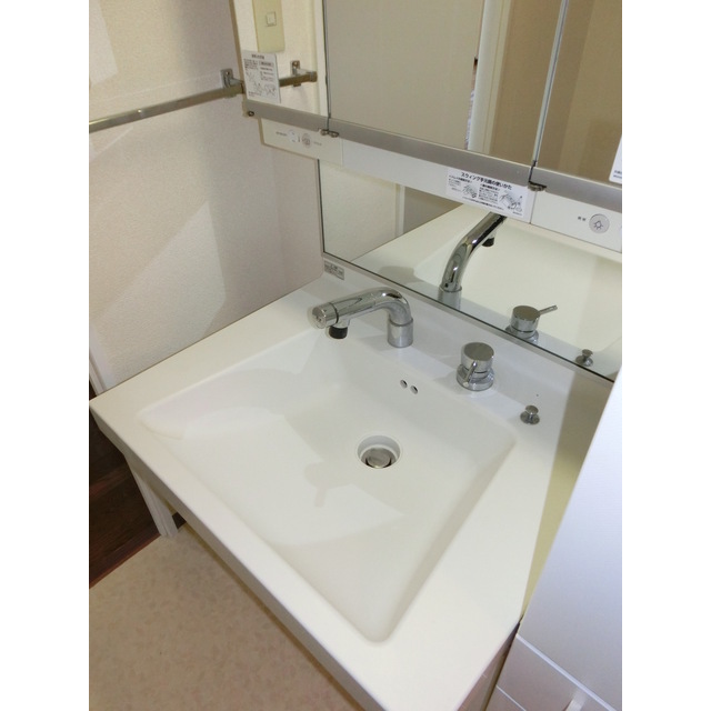 洗面設備　洗髪洗面化粧台