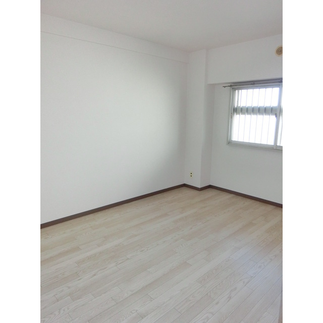 その他部屋・スペース　洋室約６．１帖