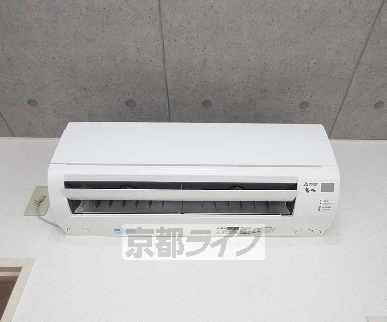 その他設備　エアコン付き・