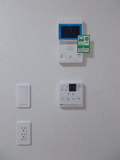 セキュリティ　☆モニター付きインターホン☆