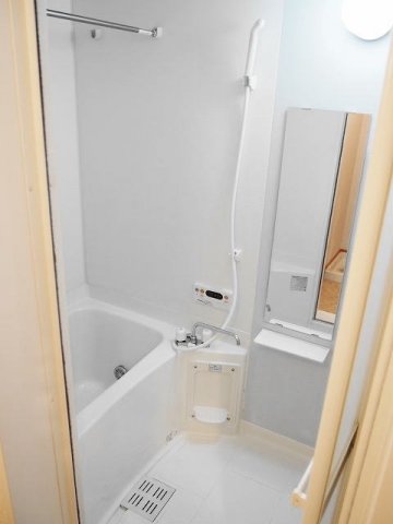 バス・シャワールーム　お風呂です