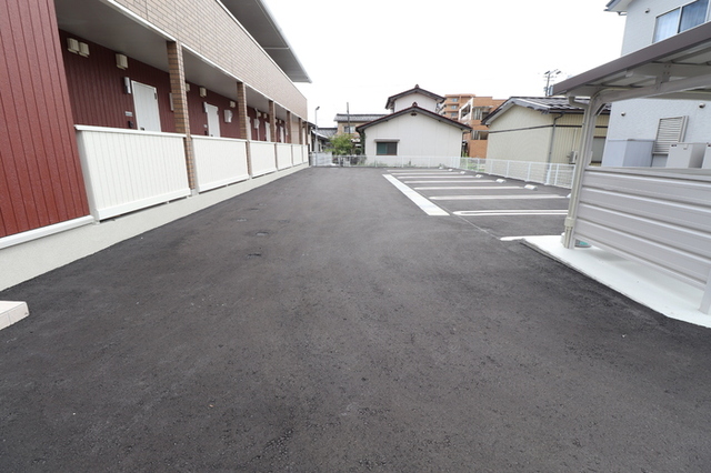 駐車場　駐車場