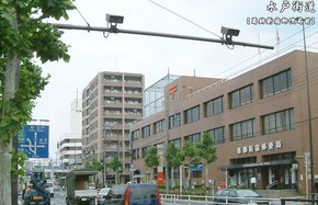 郵便局　葛飾新宿郵便局（郵便局）まで633m