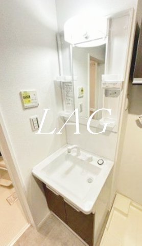 洗面設備　独立洗面台です。