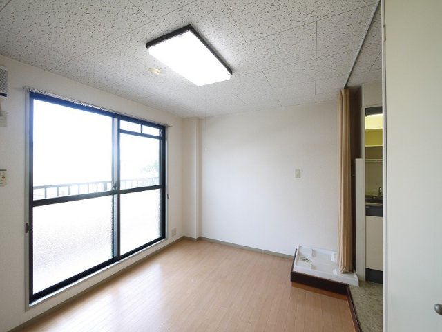 居室・リビング　居間です