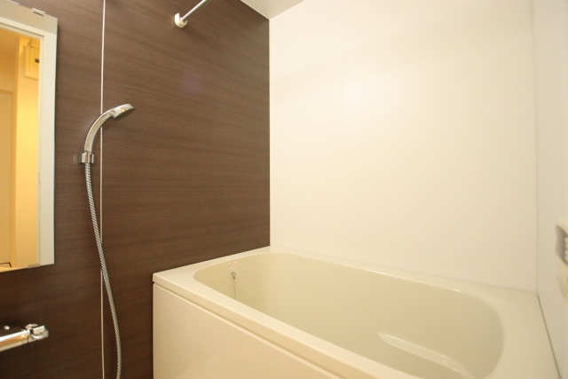 バス・シャワールーム　※別室の参考写真の為、現況優先です。