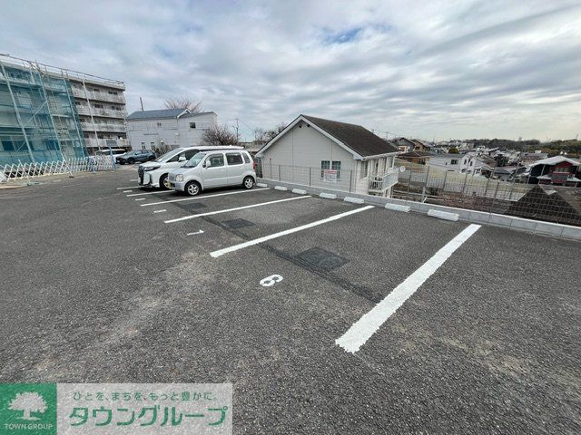 駐車場　駐車場