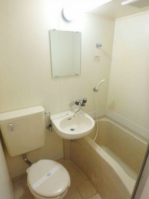 バス・シャワールーム　同間取り別部屋仕様