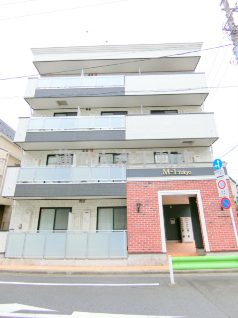 建物外観　2017年10月築　鉄骨造地上4階建て総戸数11戸人気賃貸マ