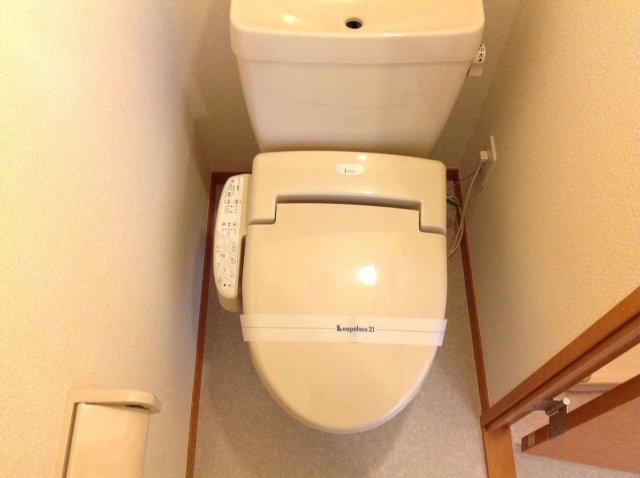 その他　温水洗浄便座付き