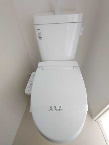 トイレ　プレミアムキューブ中野