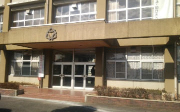 小学校　三木市立三樹小学校（小学校）まで806m