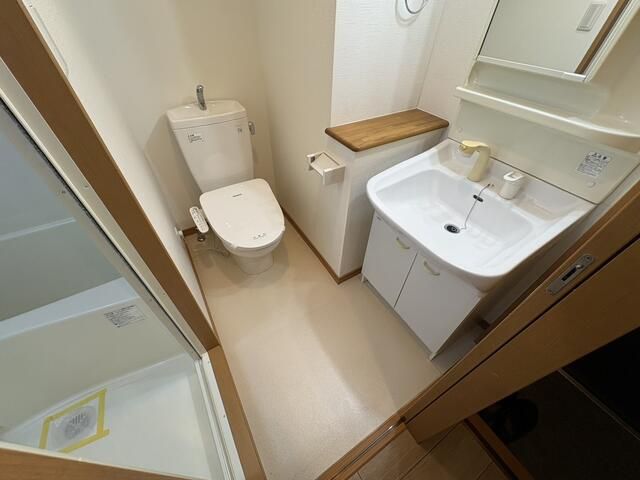 洗面設備　※別部屋参考写真