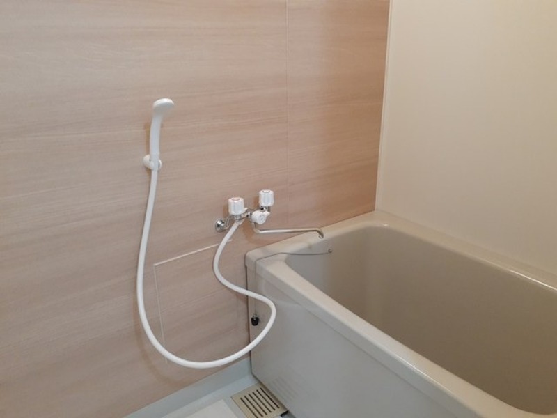 バス・シャワールーム　図面と現状に相違がある場合には現状を優先