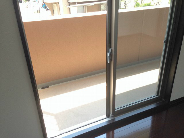 バルコニー　※別部屋のお写真になります