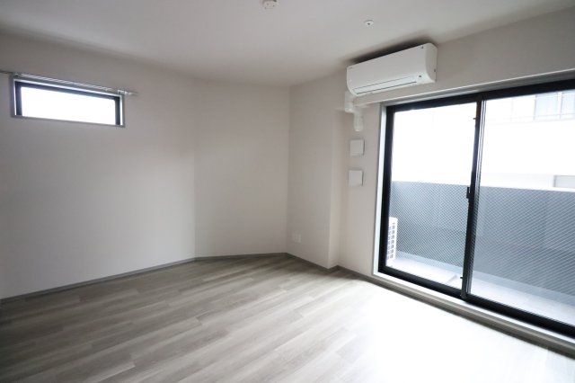 居室・リビング　ゆったり過ごせる居間です