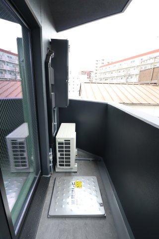 バルコニー　バルコニーがあります