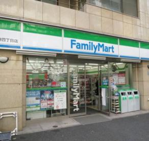 コンビニ　ファミリーマート恵比寿四丁目店（コンビニ）まで231m