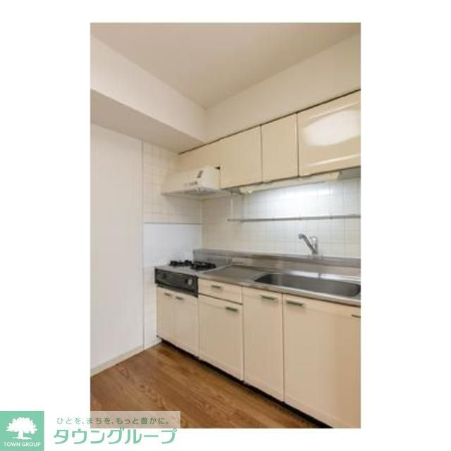 キッチン　※写真は同タイプ住戸です。