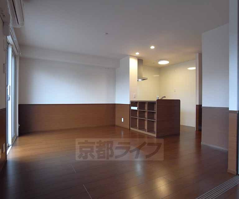 居室・リビング　１２．４帖のリビングです。