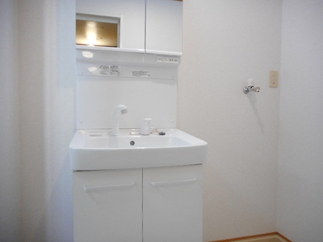 洗面設備　別号室の画像です。ご参考下さい。