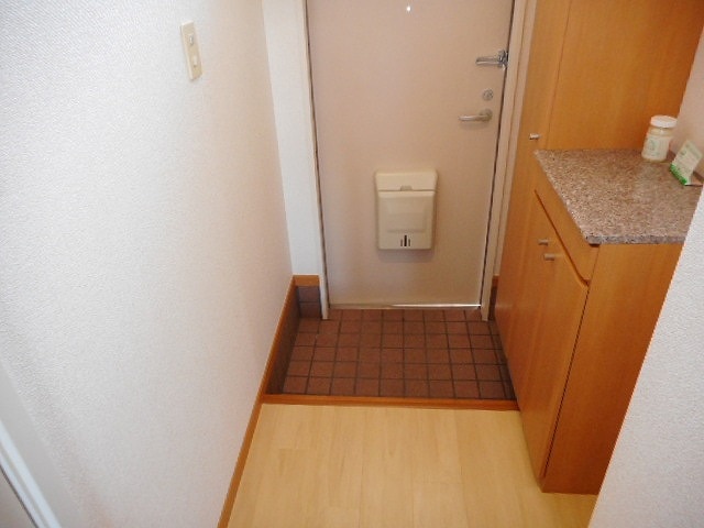 玄関　別号室の画像です。ご参考下さい