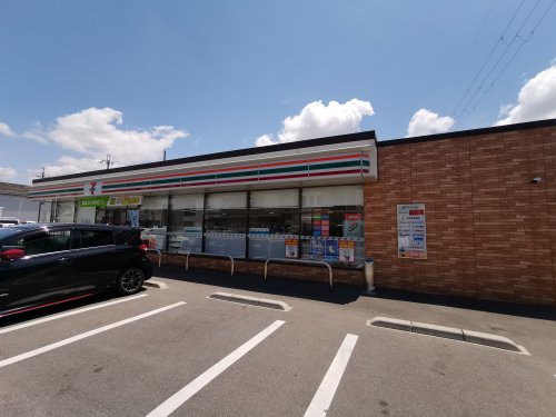 コンビニ　セブンイレブン 堺黒山店（コンビニ）まで901m