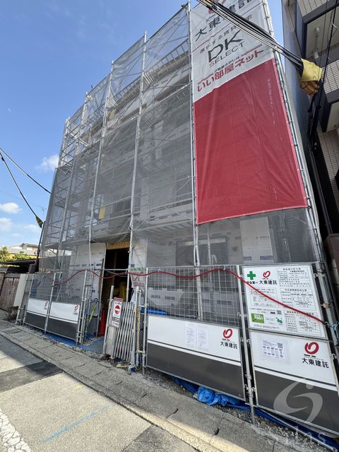 建物外観　建築中
