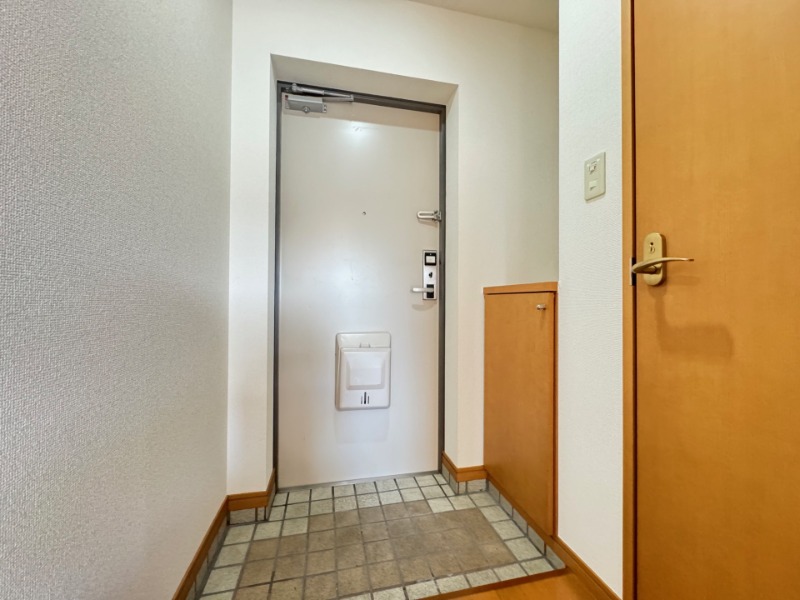 玄関　別号室イメージ