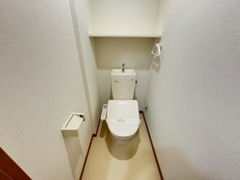 トイレ　別号室イメージ