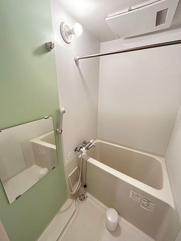 バス・シャワールーム　ゆったり過ごせるお風呂です