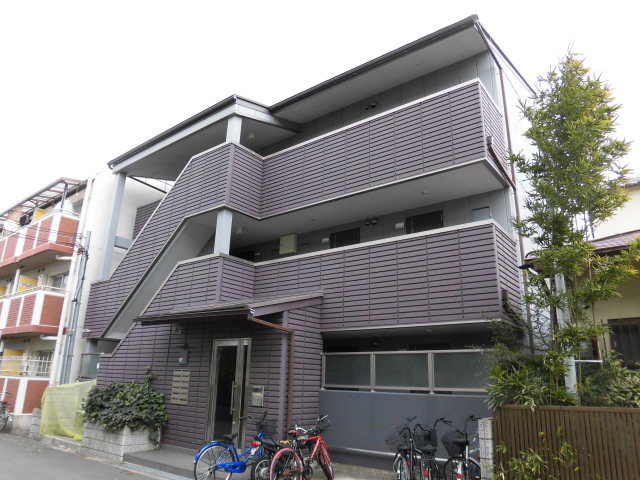 建物外観　落ち着いたお洒落な雰囲気の外観です