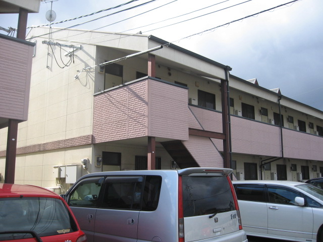 建物外観　外観は落ち着いています