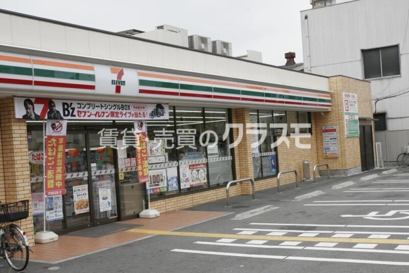 コンビニ　セブン-イレブン 大阪三軒家東４丁目店（コンビニ）まで83m