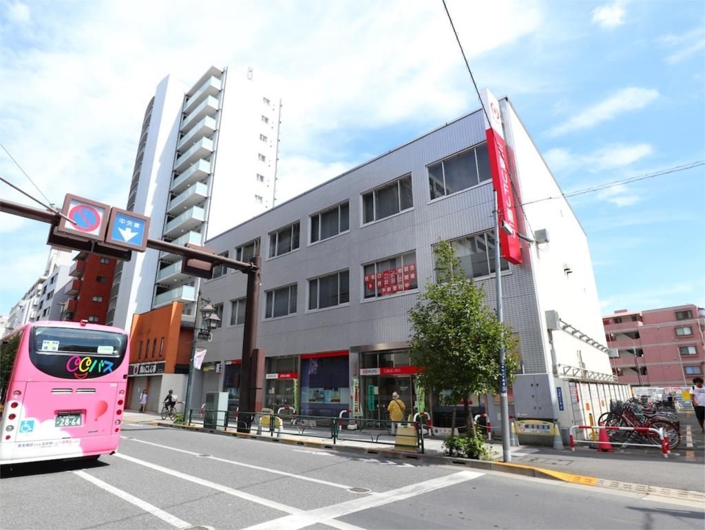 銀行　三菱UFJ銀行小金井支店（銀行）まで216m