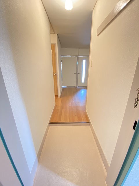 玄関　明るい玄関です