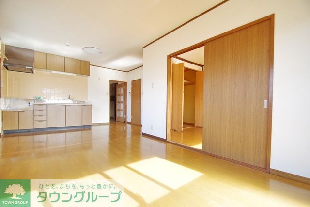 居室・リビング　★お部屋探しはタウンハウジング稲田堤店まで★